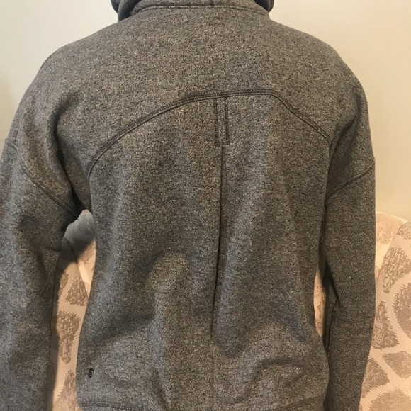 Lululemon Cowl Neck ZIP-Up Size 6 - Picture 5 of 6